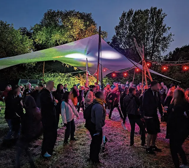 Getanzt wird bis in den frühen Abend | Foto: Mood Light