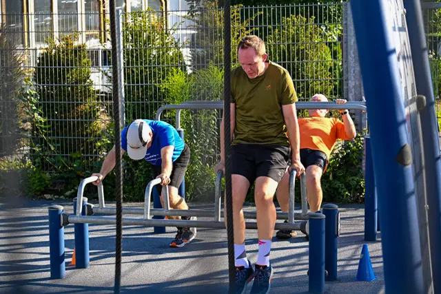 Die Übungen werden mit dem eigenen Körpergewicht durchgeführt | Foto: BSV