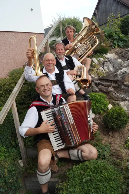 Die Autenrieder 4-3 Blechmusikanten aus Bayern spielen zünftige Melodien | Foto: Autenrieder 4-3 Blechmusikanten