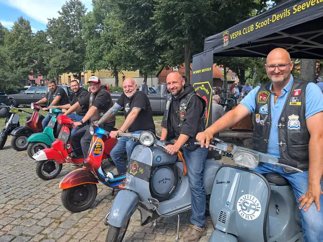 Auch die Jungs vom Vespa Club Scoot-Devils waren mehrmals mit am Start | Foto: Anika Werner