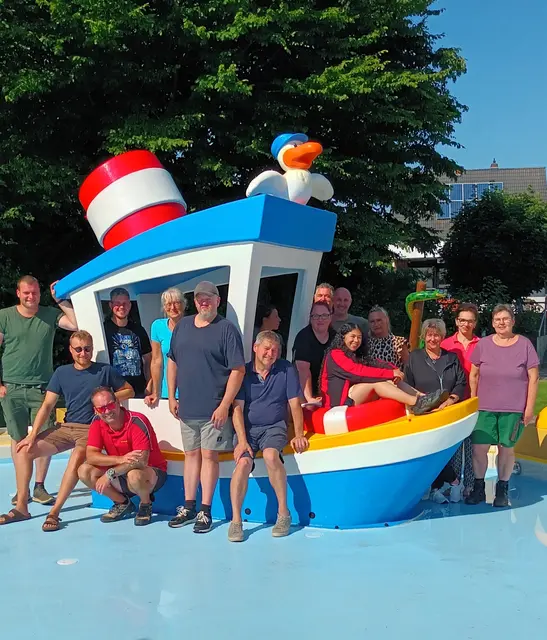 Das Team von Freibad und Eissporthalle haben sich schulen lassen, um Gästen, die sich bedrängt fühlen, schnell und diskret zu helfen | Foto: Gleichstellung Harsefeld