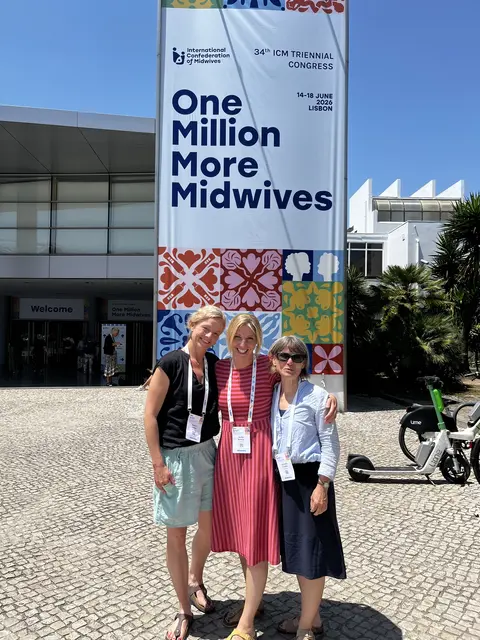 Die Buchholzer und Winsener Hebammen Katrin Wellen  (v. li.), Heike Richter und Cornelia Franke beim internationalen Hebammenkongress in Lissabon | Foto: Krankenhäuser Buchholz-Winsen