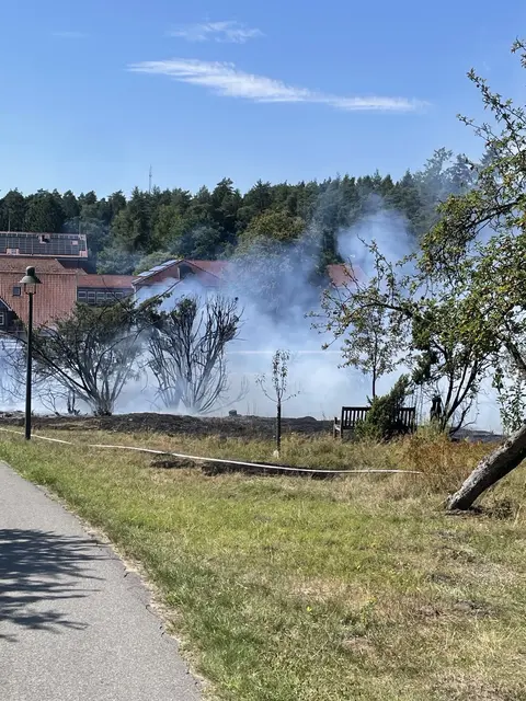 Gegenüber des Hauptgebäude brannte die Heide | Foto: Waldklinik