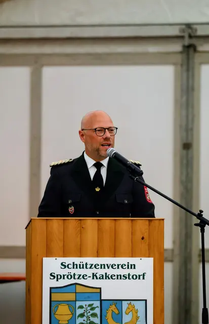 Präsident Claas Bartels wünschte allen Vereinsmitgliedern, den Bewohnern von Sprötze und Kakenstorf sowie der Region und den Bewohnern unterhaltsame Stunden auf dem Schützen- und Volksfest | Foto: Verein