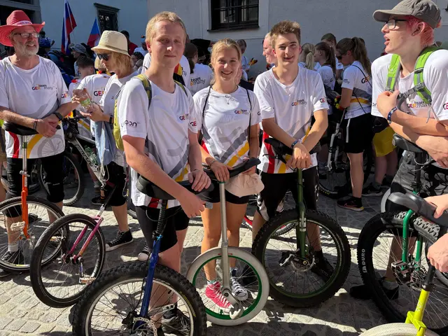 Mitte (v.l.): Lasse, Inga und Till