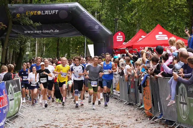 1 - Start des Achtelmarathons. Quelle: Matthias Greve/HNT | Foto: Matthias Greve/HNT