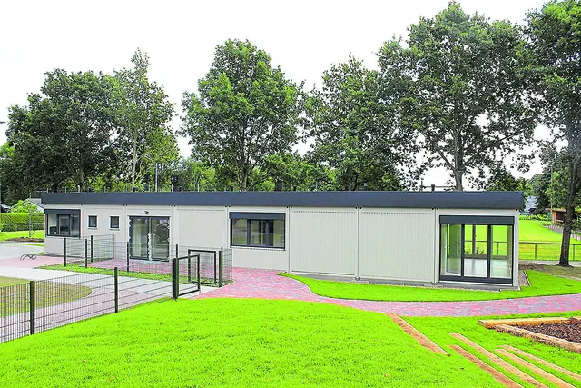 Der Anbau der Kita in Kranenburg steht inzwischen wieder leer | Foto: sb