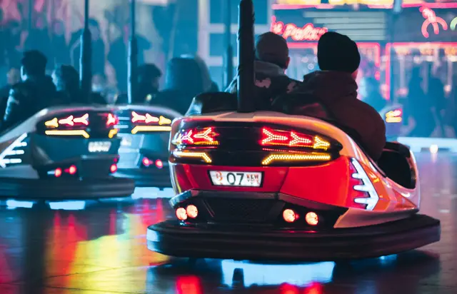 Beim Autoscooter kam es bei der Veranstaltung zu einer Körperverletzung (Symbolfoto) | Foto: Njeromin