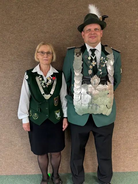 Königin Gabriele Diercks und König Florian Thalmann | Foto: Schützenverein Ladekop
