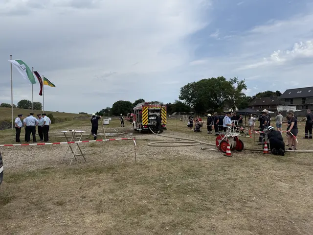 Auch Feuerwehrwettbewerbe standen beim Event "Die Elbe brennt" wieder auf dem Programm | Foto: Lutz Wreide