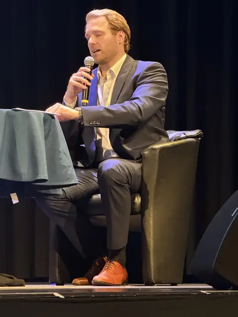 Oliver Weiß stellte fleißig Fragen