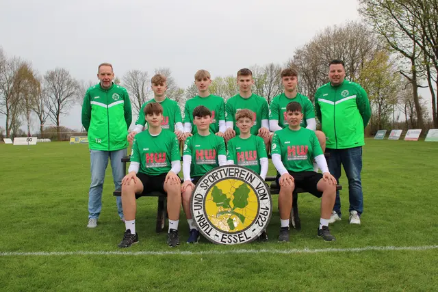 Wollen sich gut verkaufen, die beiden TSV-Teams.  | Foto: Verein