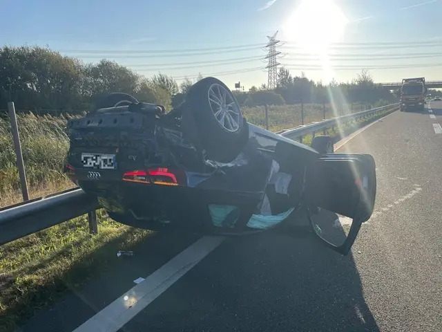 Der 19-Jährige Fahrer aus Jork wurde leicht verletzt | Foto: Polizeiinspektion Stade