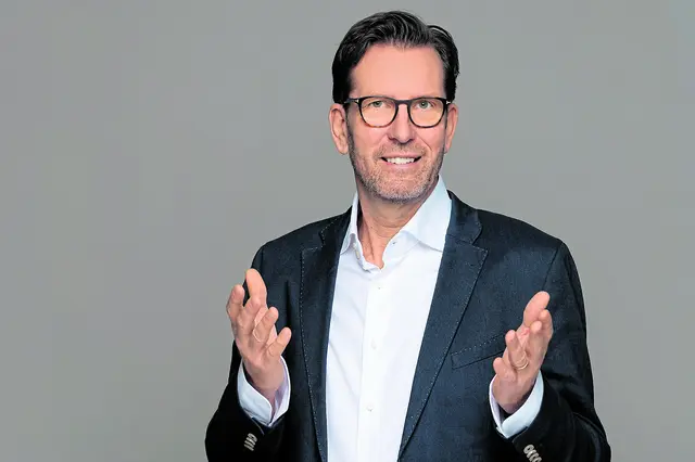 Bernhard Unger weiß, wovon er spricht: Er ist ein Buchholz, der den Kontakt mit den Bürgern nicht erst vor der Wahl sucht | Foto: Gleis 11 / Jens Schierenbeck