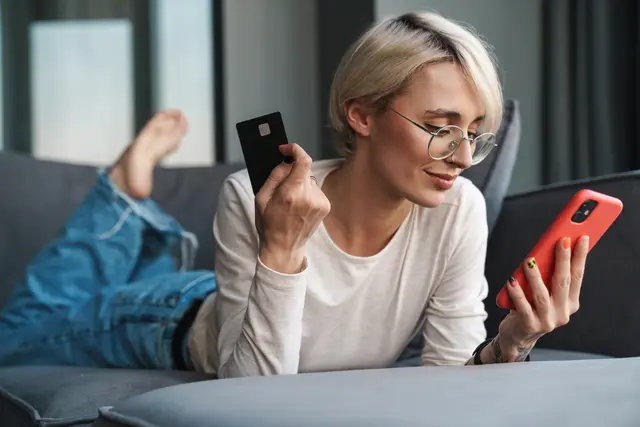Im Netz tummeln sich zurzeit viele onseriöse Online-Shops (Symbolfoto) | Foto: AdobeStock / Drobot Dean
