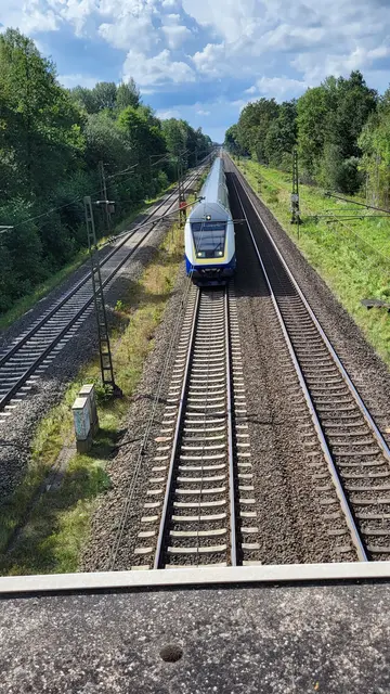 Ein herannahender Metronom aus Bremen konnte trotz Schnellbremsung nicht rechtzeitig halten | Foto: sh