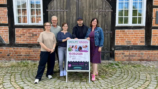 Die Projektgruppe von links nach rechts: Dr. Sabine Arndt, Dr. Johannes Klemm, Sonja Ubländer, Frank Schütz, Svenja Riebau

 | Foto: Stadt Winsen