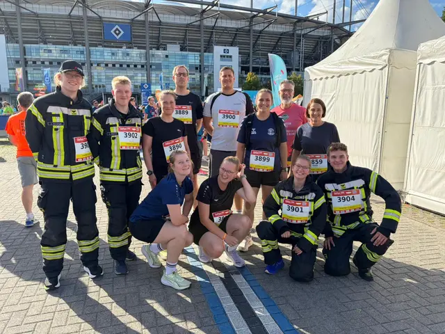 Gemeinsamer Lauf als Anerkennung fürs Feuerwehr-Ehrenamt | Foto: Stefan Braun/Kreisfeuerwehr Stade