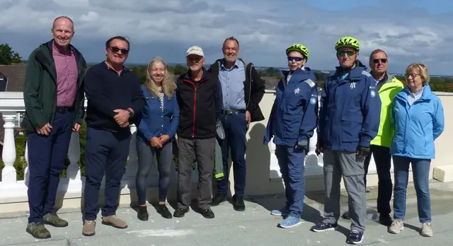 Bei der sechsten „Tour de Neu Wulmstorf“ informierten sich die Teilnehmer gemeinsam mit Bürgermeister Tobias Handtke und Ratsmitglied Thomas Grambow über Wirtschaft, Tourismus und Ortsentwicklung in der Gemeinde | Foto: SPD Neu Wulmstorf