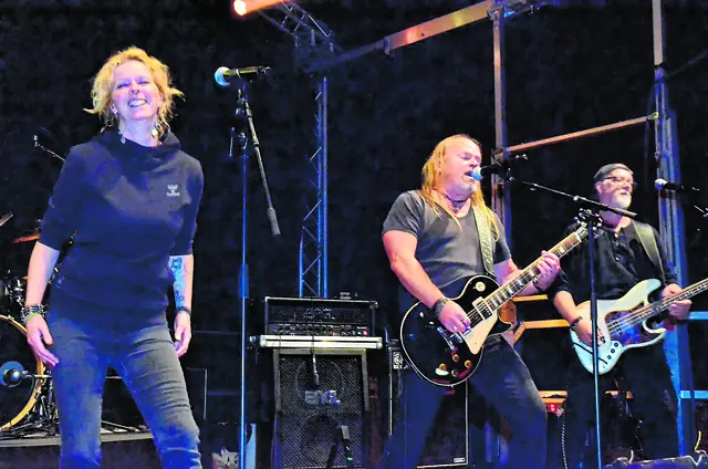 Die Band Cockroach darf auch dem Buchholzer Stadtfest nicht fehlen | Foto: Axel-Holger Haase