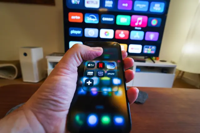Der Verträge mit Streaming-Dienstleistern abschließt, sollte sich über die Bedingungen informieren | Foto: Jakub Zerdzicki