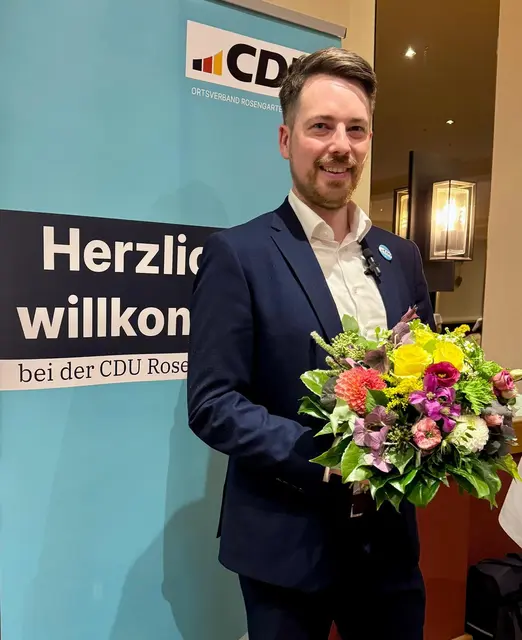 Friedemann Blaffert ist neuer Bürgermeister von Rosengarten | Foto: Grabe