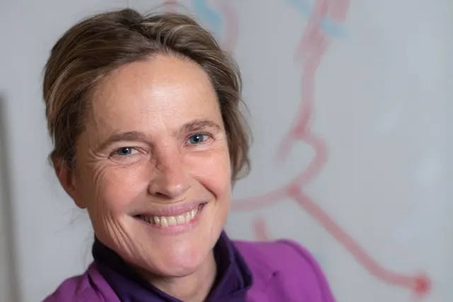 ine prominente Stimme - die Schauspielerin Karoline Eichhorn lässt Romanfiguren auf Schloss Agathenburg lebendig werden | Foto: Astrid Doerenbruch