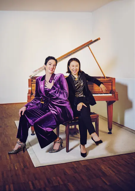 Zum Duo "Oper légère" gehören Franziska Dannheim (li.) und Jeong-Min Kim | Foto: Hajo Müller