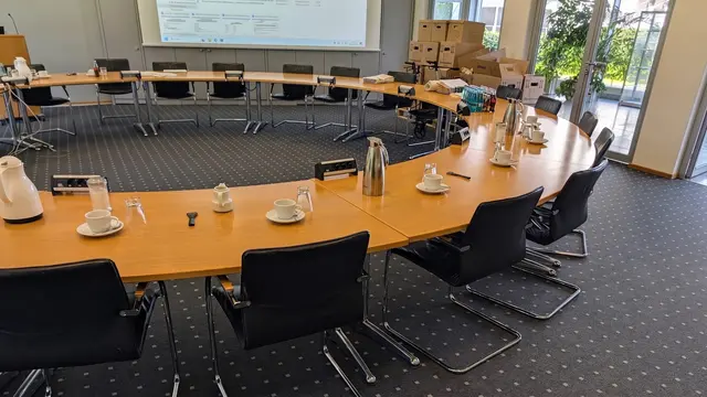 Überraschung im Kreiswahlausschuss: Auch Stimmzettel mit mehr als drei Stimmen können unter Umständen gültig sein | Foto: Jan Filter