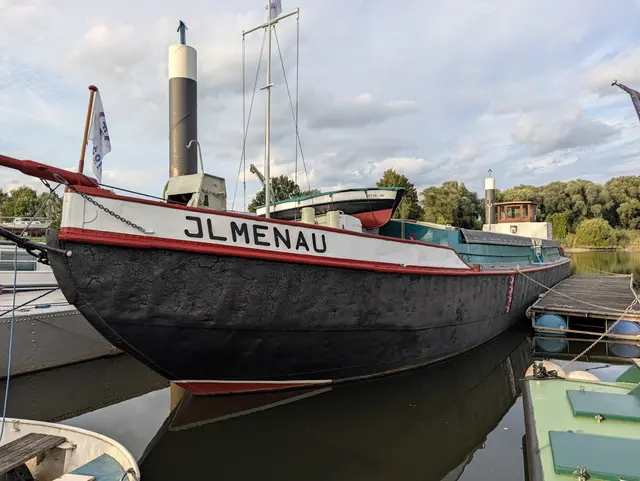 Seit 2024 im Hafen ansässig: Das Museumsschiff "Ilmenau" | Foto: Jan Filter