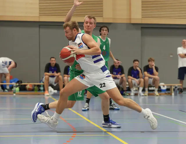 Kehrte aus Lüneburg zu den Basketes zurück: Saxo Stelter-Frahm | Foto: ks