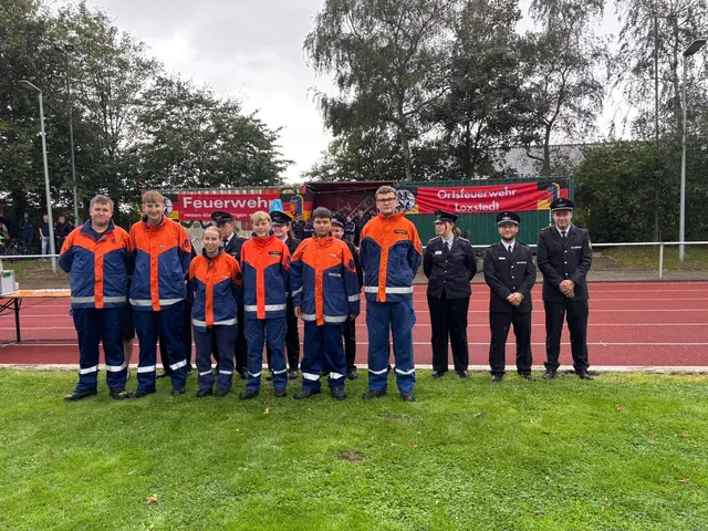 Freude nach der bestandenen Prüfung | Foto: Kreisjugendfeuerwehr Stade