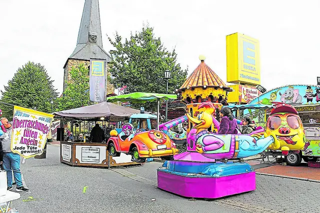 Der Herbstmarkt in Oldendorf bietet bunte Unterhaltung | Foto: sb