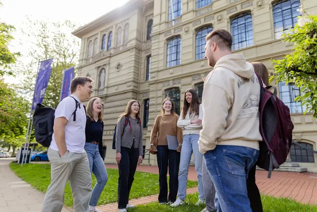 Studierende an der hochschule 21 | Foto: Daniela Ponath