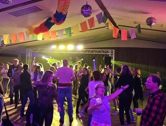 Super Stimmung bei der Retro-Fete im letzten Jahr | Foto: Landjugend Asendorf e.V.