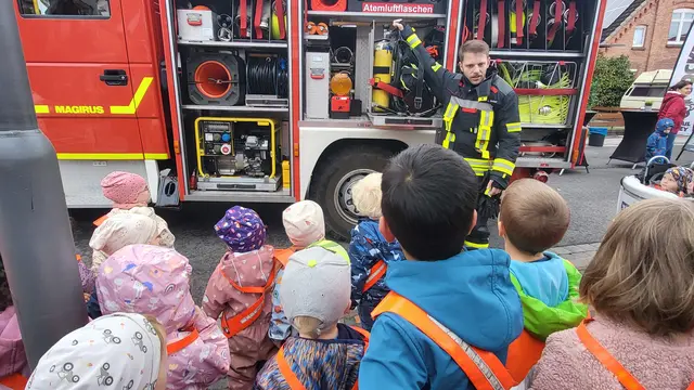 Großer Andrang bei der Feuerwehr