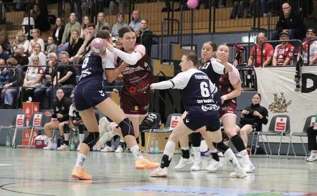 Der Angriff erspielte sich viele Chancen | Foto: Franziska Recht