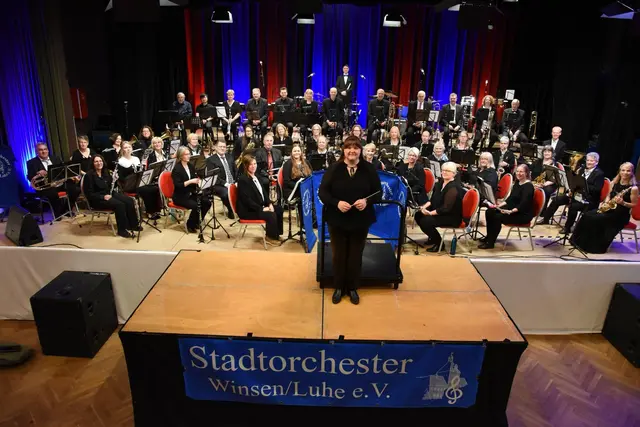 Das Stadtorchester Winsen sorgt in der Stadthalle für ein abwechslungsreiches Programm | Foto: Stadtorchester Winsen