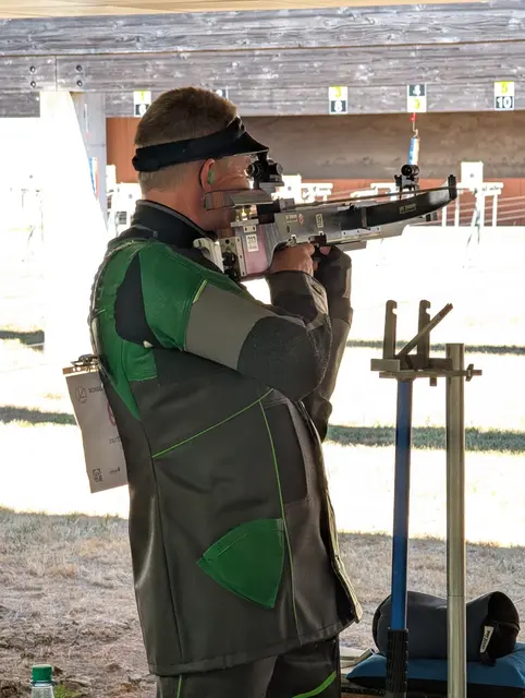 Matthias Wübbe bei der EM in der Disziplim "Armbrust 30 m stehend" | Foto: Foto: Gebhardt / DSB-Kader