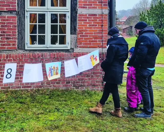 Rund um die Salzhäuser Kirche gibt es Stationen zum Reformationstag | Foto: Kirchengemeinde Salzhausen-Raven