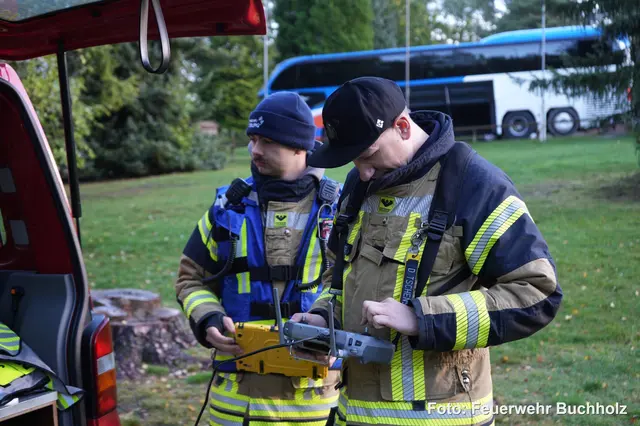 Ein Drohnenteam bei der Feuerwehr besteht aus Piloten, Luftraumüberwachern, Videooperatoren und Führungsfunktionen | Foto: Feuerwehr Buchholz