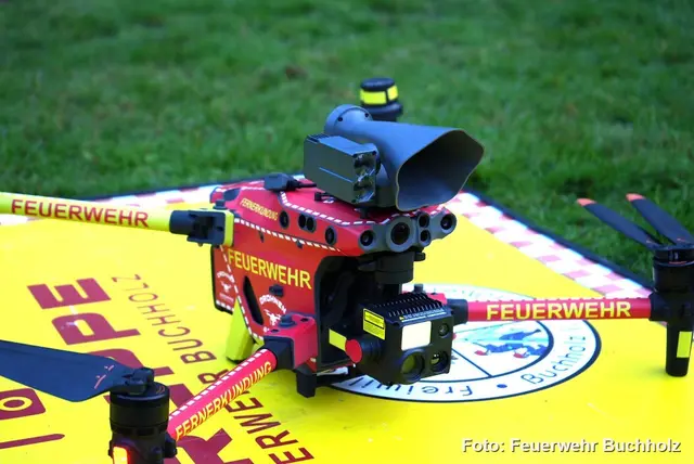 Die speziellen Feuerwehrdrohnen (oder BOS-Drohnen) werden von spezialisierten Zwischenhändlern auf die speziellen Anforderungen zugeschnitten | Foto: Feuerwehr Buchholz