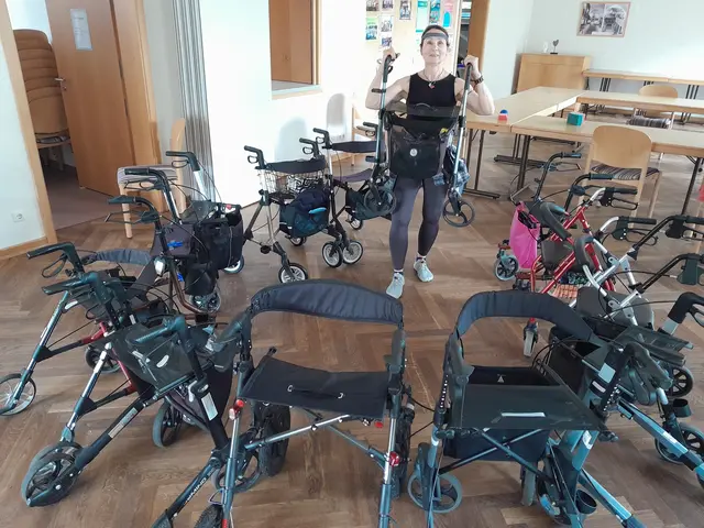 Trainerin Deti Kanefendt freut sich auf viele Teilnehmer am Rollator-Sport | Foto: Kanefendt