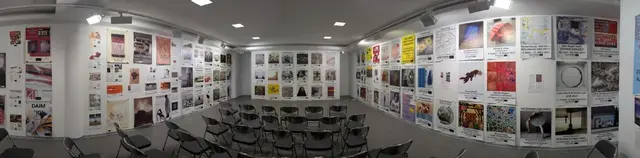 Der Ausstellungsraum erlaubt allen Kunstinteressierten den Blick auf das Wesentliche: Die Exponate | Foto: Barbara Borgstedt