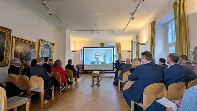Niedersachsens Wirtschaftsminister Grant Hendrik Tonne (SPD) war per Video zugeschaltet | Foto: jd
